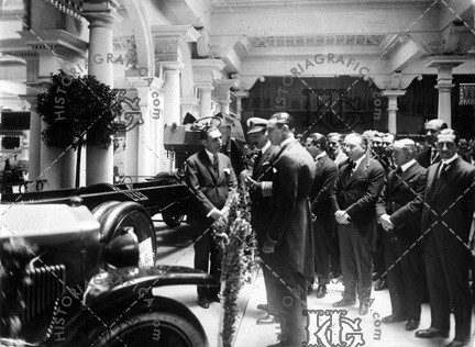 Alfonso XIII en la Feria del Automóvil de 1925. Ref: MZ00010