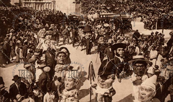 Tarragona. Desfile de los Cabezudos durante  las Fiestas de Santa Tecla. Ref: 3010249