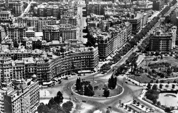 Vista aérea de la plaza de Francesc Macià. Ref: 5000642