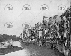 Casas de Girona a la orilla del río Onyar. Ref: MZ00802