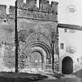 Puerta exterior del monasterio de Santes Creus. Ref: MZ00793