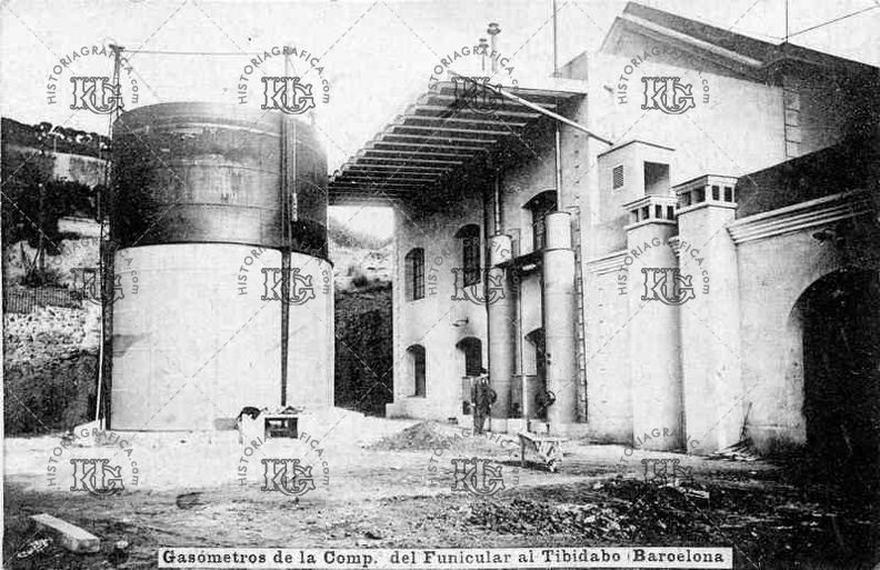 Gasómetros del Funicular al Tibidabo. Ref: LL00224