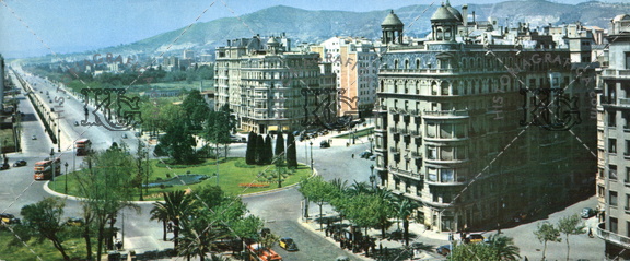Plaza de Francesc Macià. Ref: MZ01420
